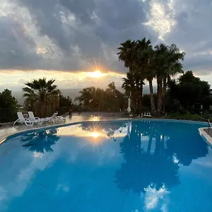 Agriturismo Serra San Biagio Vakantieboerderij
